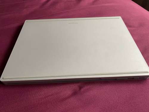 NVIDIA GEFORCE GTX1050 Microsoft Surface Book 2 13.5` Touchscreen 2 in 1 - Core i7--8650U-16GB RAM